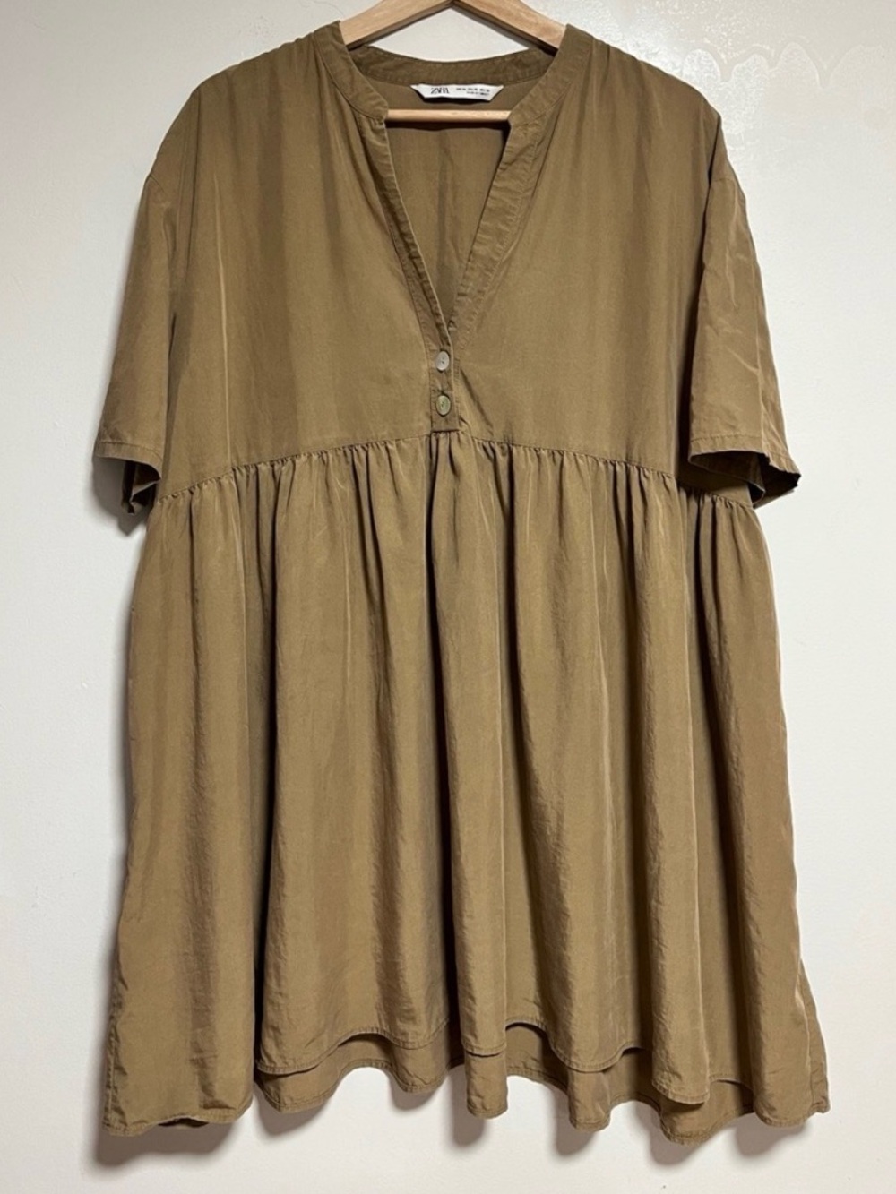 Zara Khaki Babydoll Tunic
Dress - Size XL